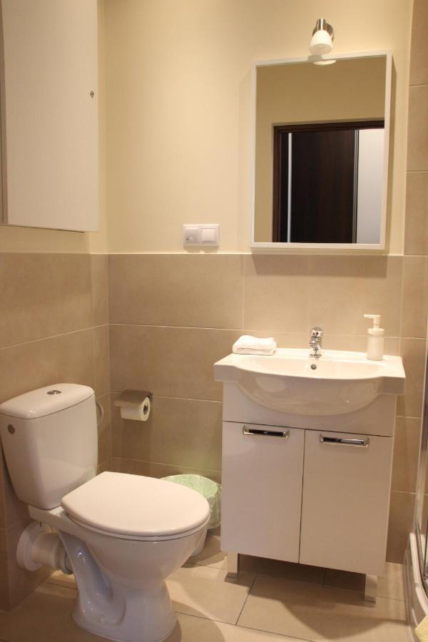 Fredry 8 Apartman Piastow Kültér fotó