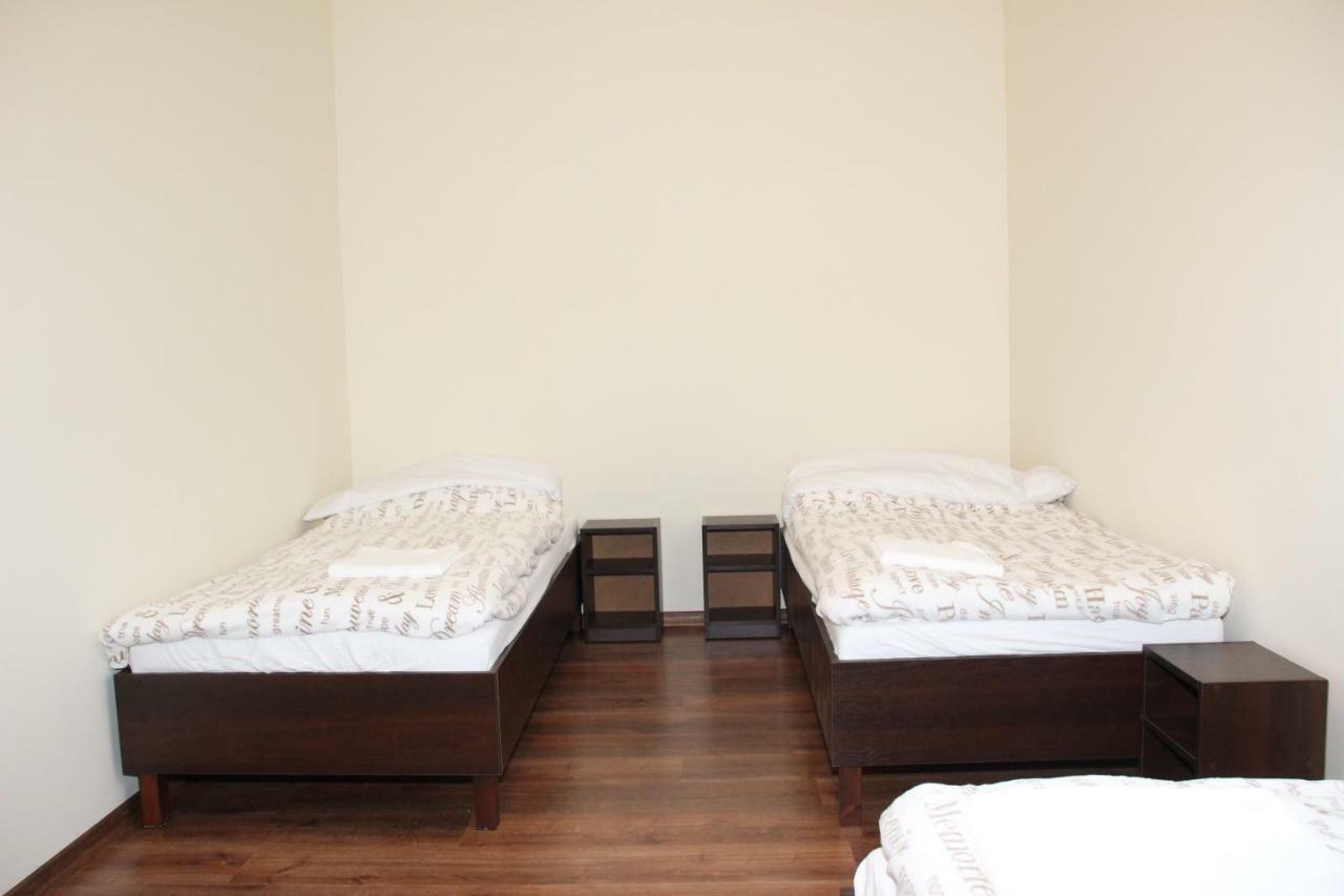 Fredry 8 Apartman Piastow Kültér fotó