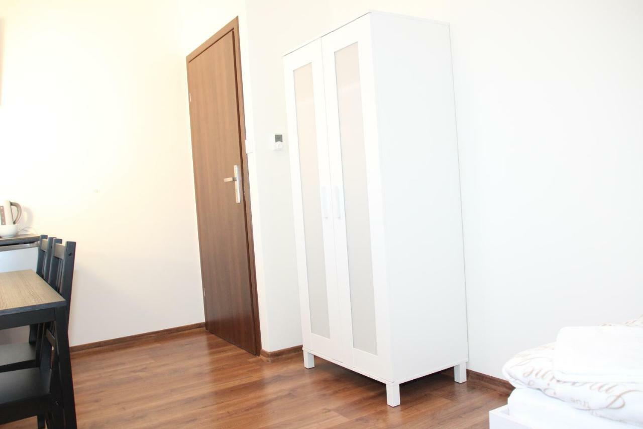 Fredry 8 Apartman Piastow Kültér fotó