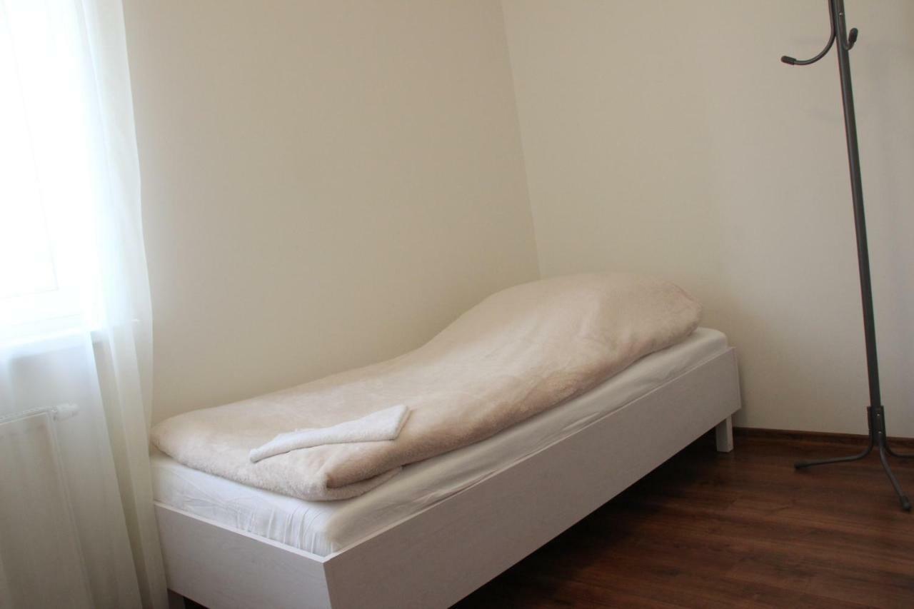 Fredry 8 Apartman Piastow Kültér fotó